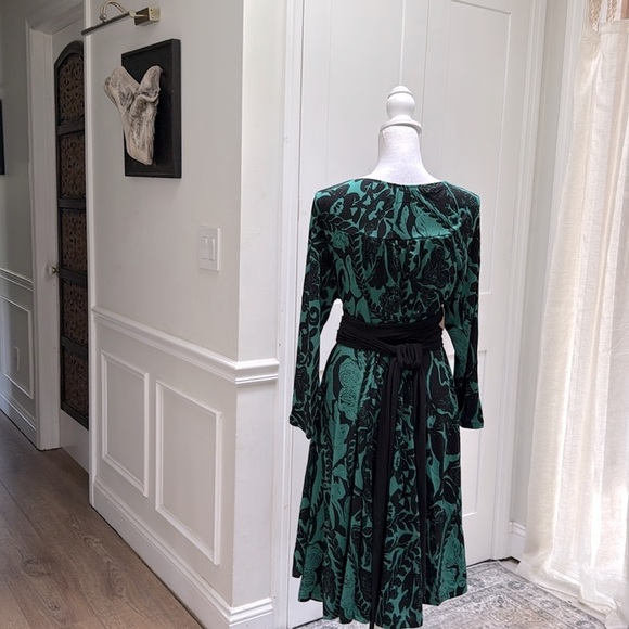 IGIGI Green Black Wrap Dress 12 Made USA Long Sleeve Stretch Midi Holiday Chic - Picture 4 of 11